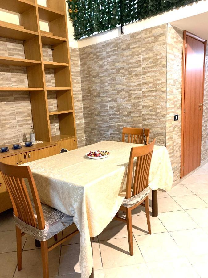 Holiday House San Biagio,41 Apartment Наполи Екстериор снимка