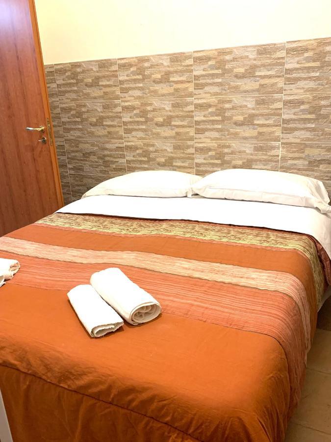 Holiday House San Biagio,41 Apartment Наполи Екстериор снимка