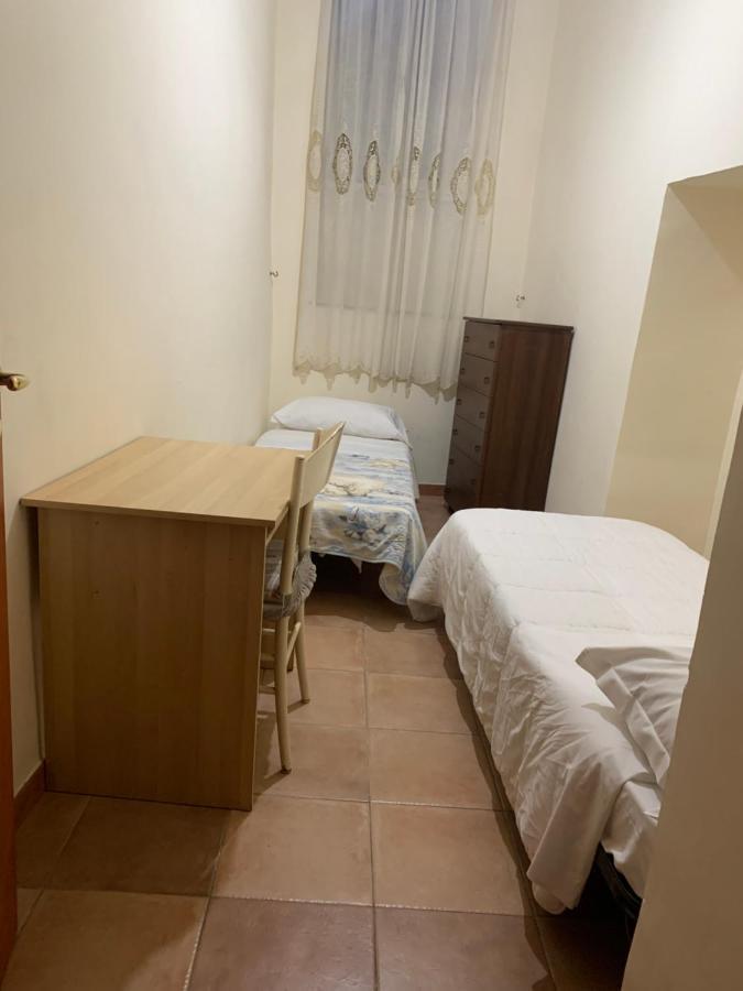 Holiday House San Biagio,41 Apartment Наполи Екстериор снимка